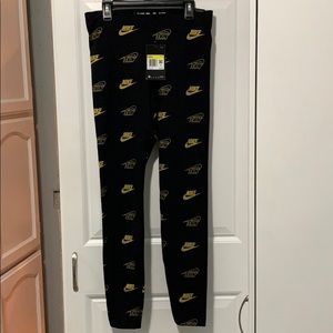 NIKE tight fit Small jogger GOLD & BLACK